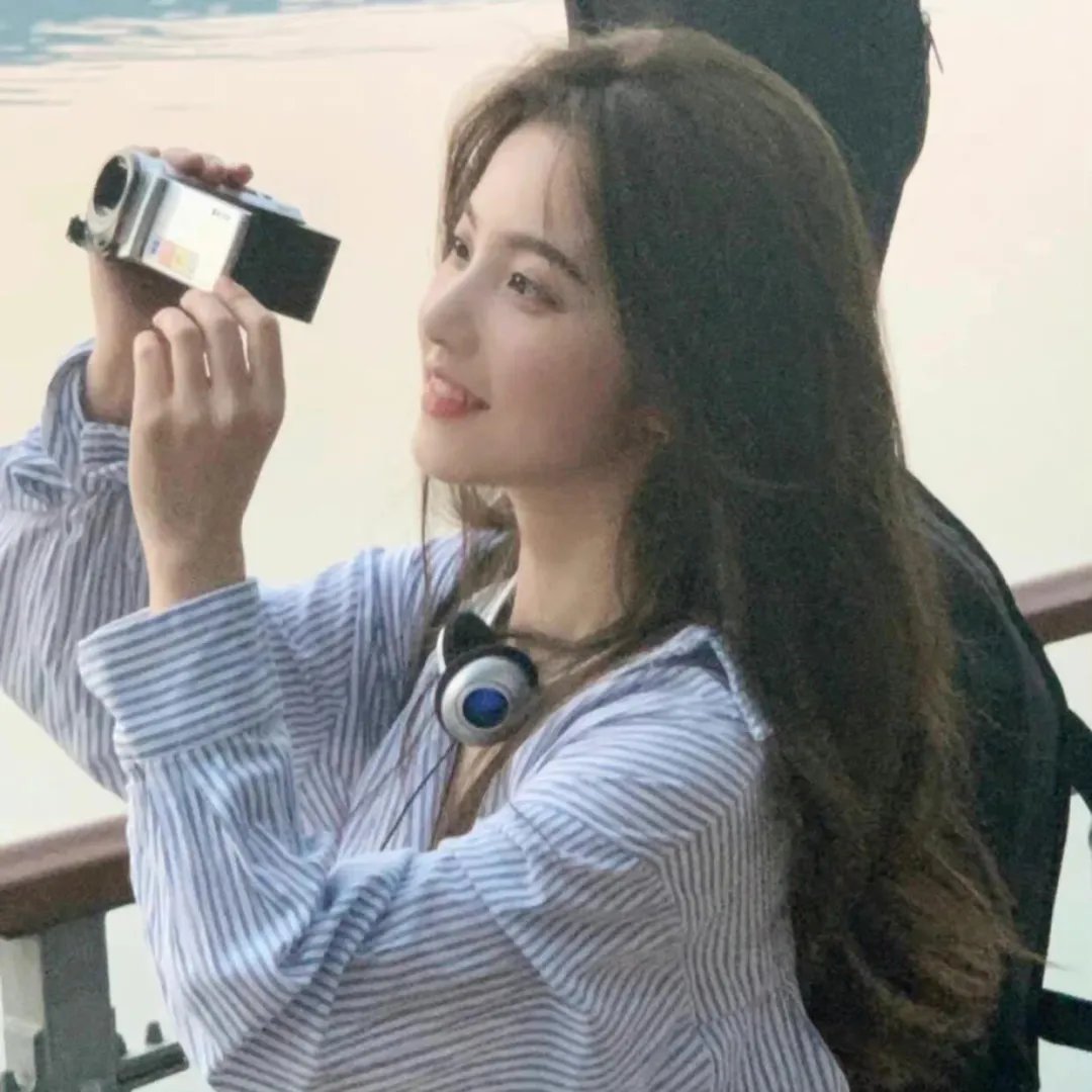 你与偶像光之美少女?